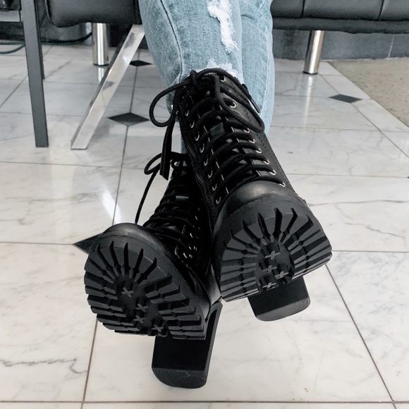 Black combat booties - Picture 2 of 8